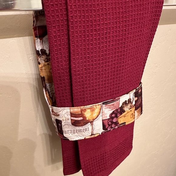 NEW Handmade Wine “Stay Hanging” Hand Towel - Picture 8 of 9